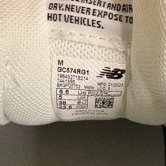 New Balance Classic 574 Style Sneakers in Classic Pine Green & White - Picture 2 of 11